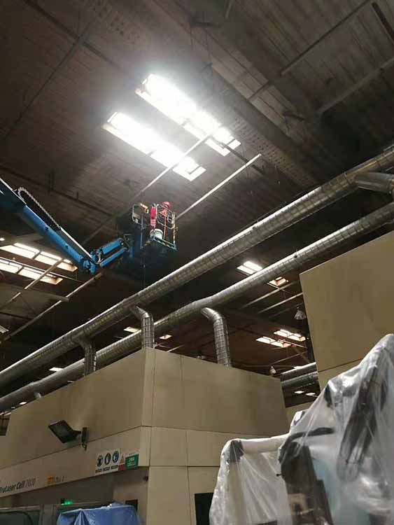 專業(yè)車間屋頂保潔